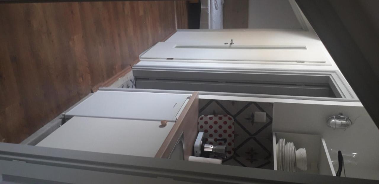 Plitzner Belvarosi Apartmanhaz Егер Екстериор снимка