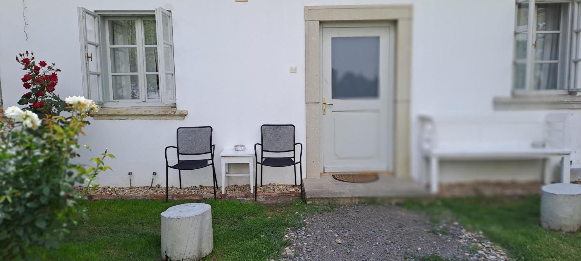 Plitzner Belvarosi Apartmanhaz Егер Екстериор снимка