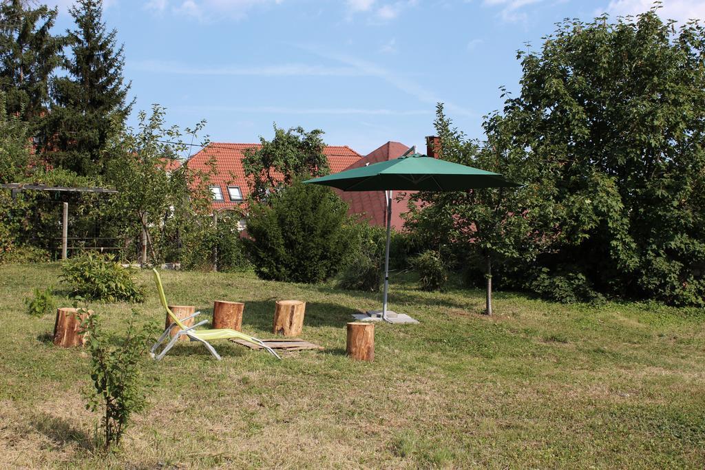 Plitzner Belvarosi Apartmanhaz Егер Екстериор снимка