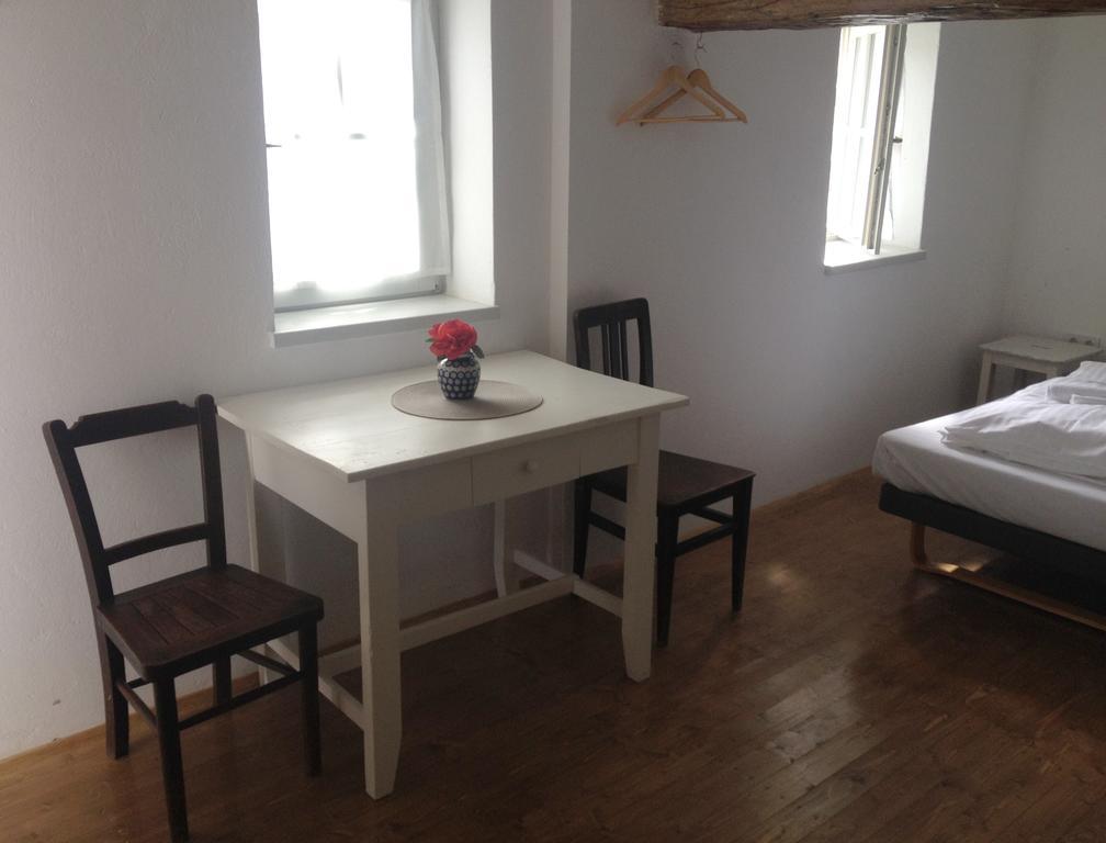 Plitzner Belvarosi Apartmanhaz Егер Екстериор снимка