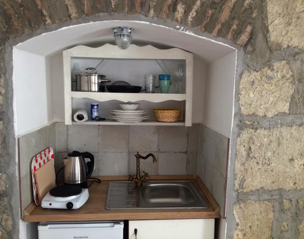 Plitzner Belvarosi Apartmanhaz Егер Екстериор снимка